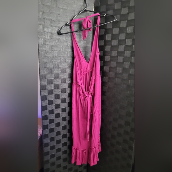 Delia's Casual Halter Dress (M) - AK0405 - Picture 2 of 3